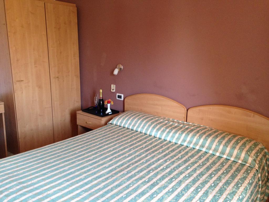 Hotel Belvedere LMP Cameră foto